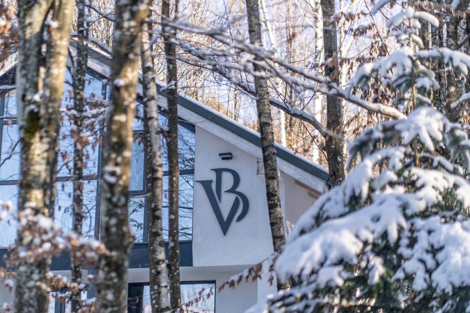 Vila Blanc Valiug Crivaia Esterno foto